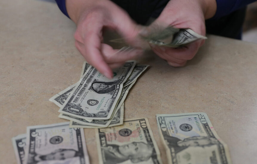Remittances total US,219 million in the first semester and Cemla highlights the dynamism of Guatemala