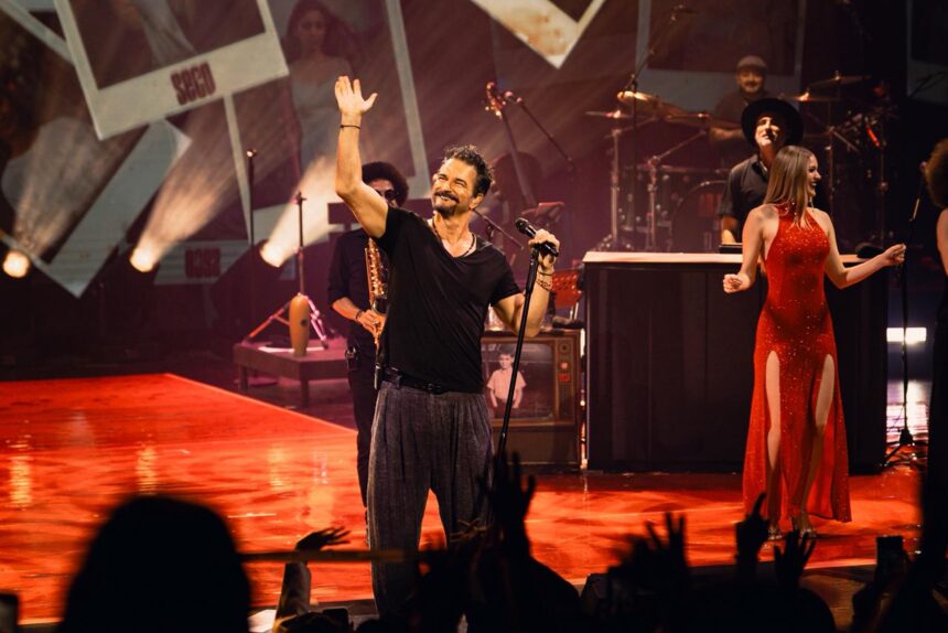 Symphonic tribute to Ricardo Arjona in Guatemala with the voice of Sebastián Alarcón