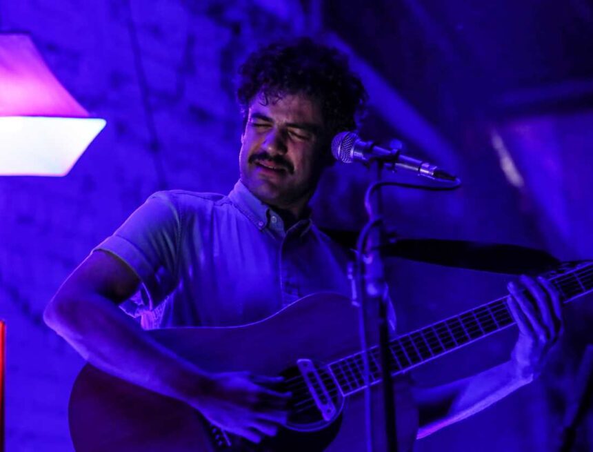 Alex Ferreira promises an emotional concert in the country