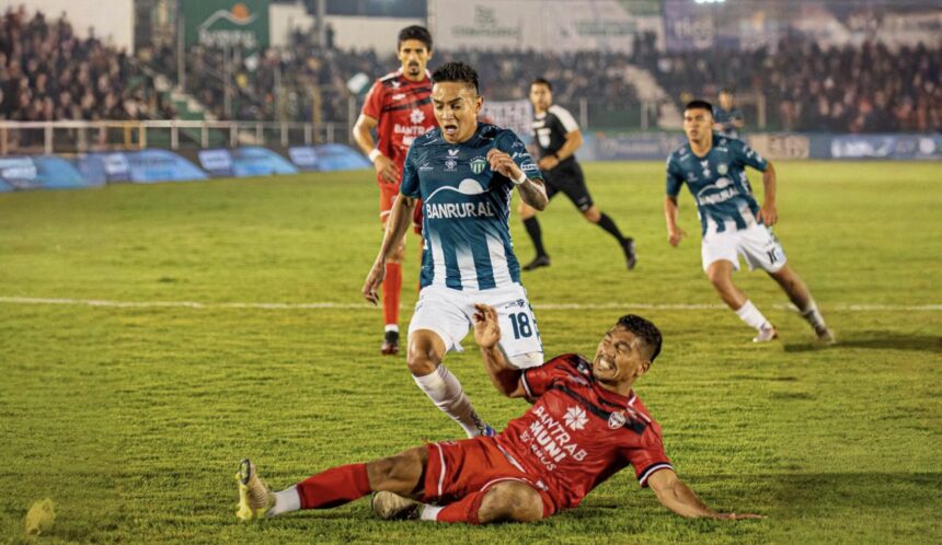 Antigua GFC beats Malacateco 2-1 and worsens its situation in the accumulated table