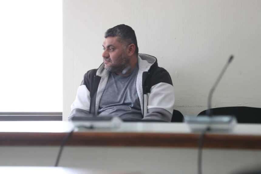 Carlos Obeniel Morales Guerra, brother of the mayor of Dolores, Petén, agrees to be extradited to the United States.