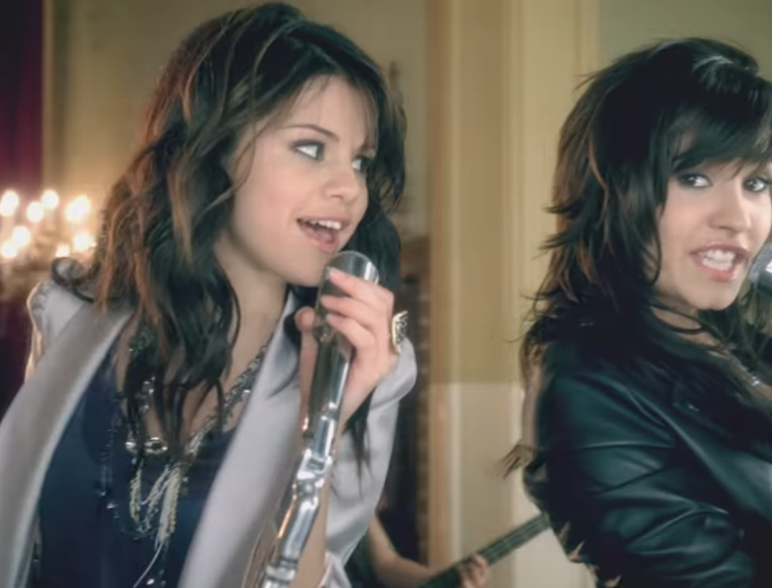 Demi Lovato and Selena Gómez end years of estrangement with emotional reunion