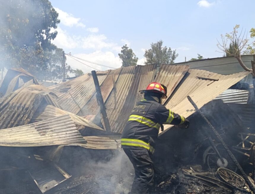 Firefighters control fire that occurred in a home in Villa Nueva