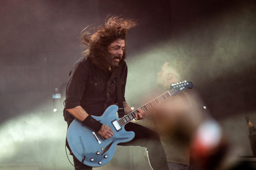 Foo Fighters release “Your Favorite Toy” and resume their garage rock sound