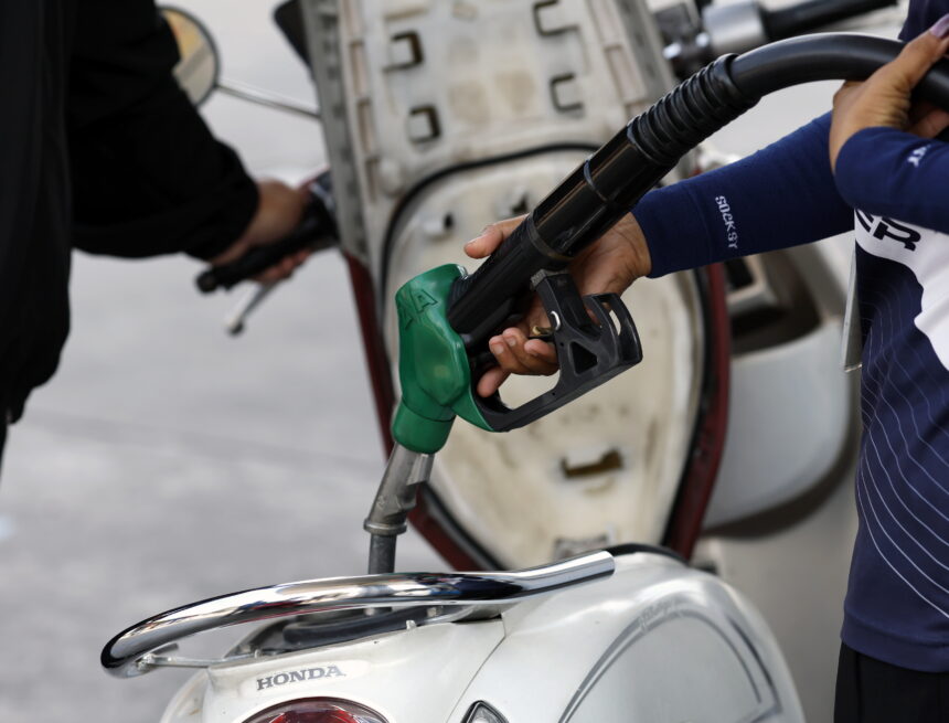 Fuel price in Guatemala: drops to Q1.50 per gallon, this April 15