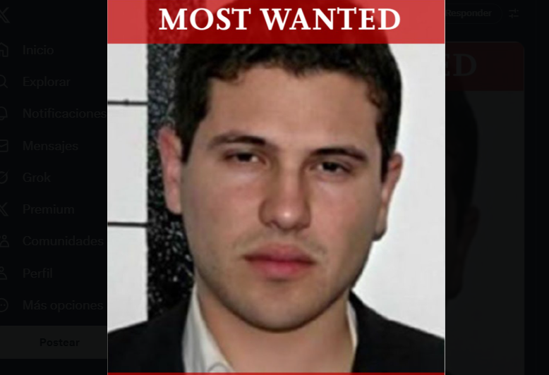 How much is the reward for Iván Guzmán, alleged leader of “Los Chapitos”