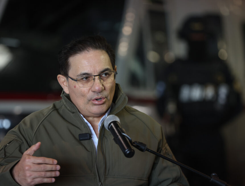 Marco Antonio Villeda defends lack of registration as a lawyer and evaluates actions if he is excluded from the election of attorney general