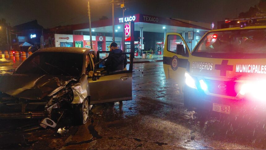 Motorist dies and other accidents are recorded after rains in the last few hours