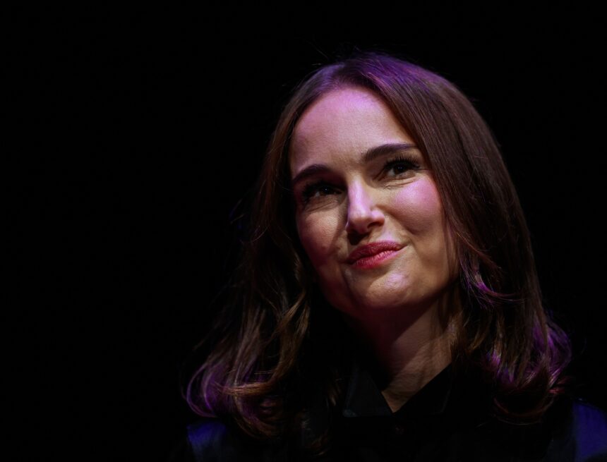 Natalie Portman announces pregnancy at 44 and calls it “a miracle”