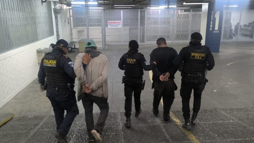 PNC captures three alleged gang members accused of an armed attack in zone 6