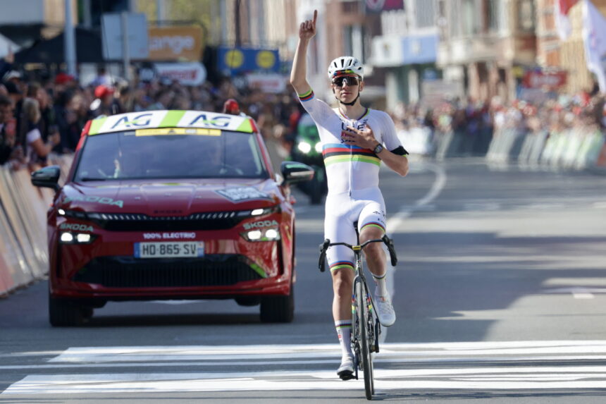 Pogacar wins its fourth Liège-Bastogne-Liège and pays tribute to the late Cristian Muñoz