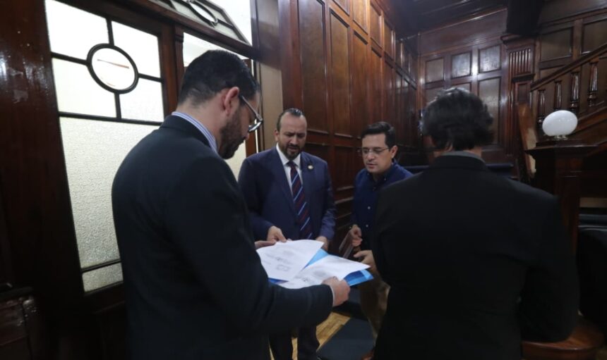 Postulator delivers final list and leaves the election of the attorney general in the hands of the Executive