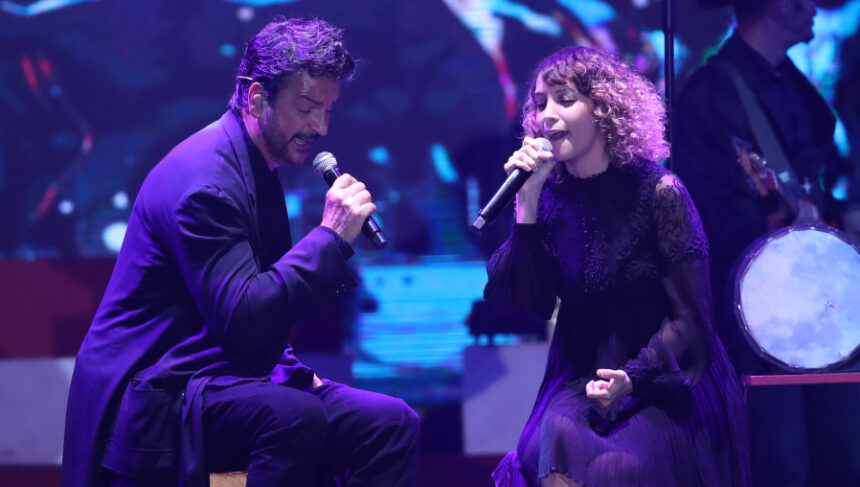 Ricardo Arjona praises Gaby Moreno after seeing her in Hadestown on Broadway