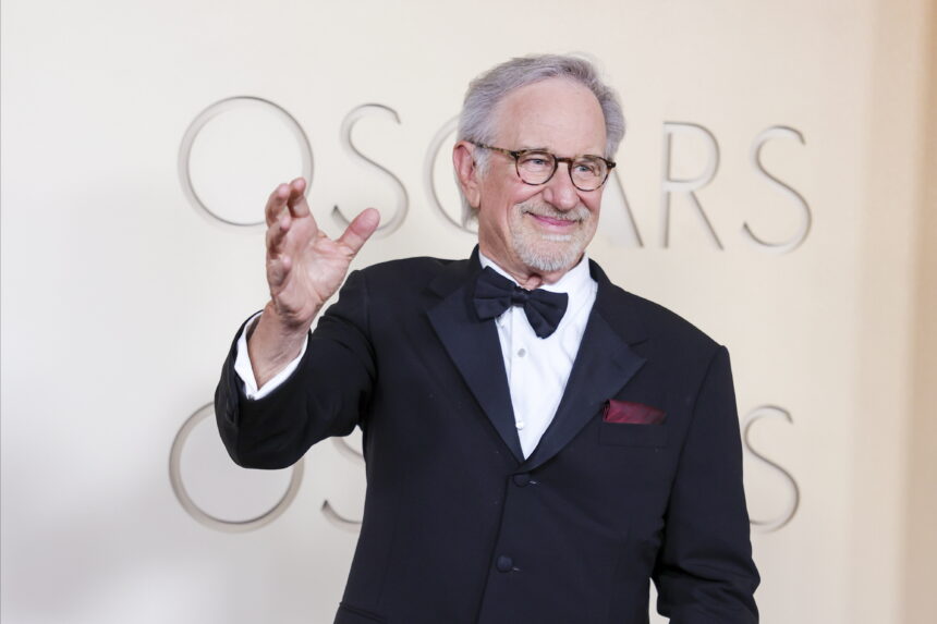 Steven Spielberg returns to the cinema with a story about UFOs, extraterrestrial life and social tensions