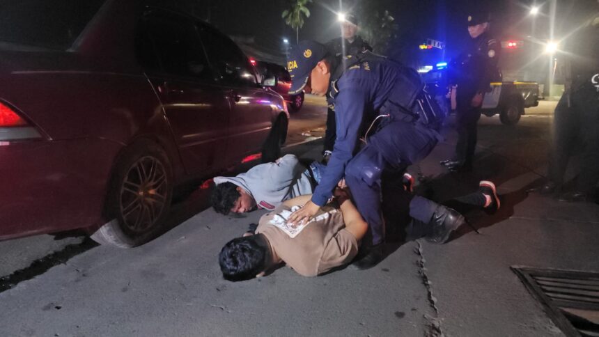 Subjects shoot two men who were traveling on a motorcycle and the PNC captures them; fact would be related to drug dealing