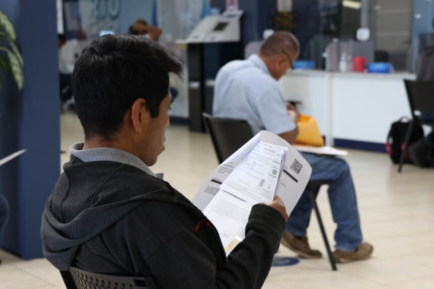 Tax collection grows 6.4% in the first two months, but geopolitical tensions could affect the fiscal outlook Tax collection grows 6.4% in the first two months, but geopolitical tensions could affect the fiscal outlook