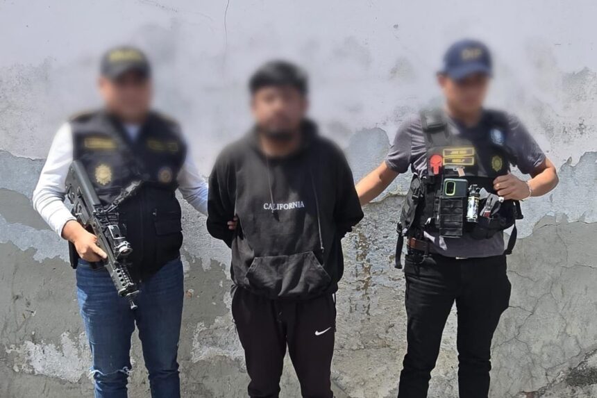 They capture a man accused of deactivating a telephone line to access data and make transactions with bank cards