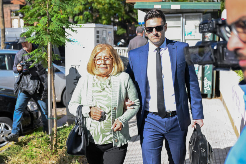 They order a trial against his former lawyer and family for alleged fraud