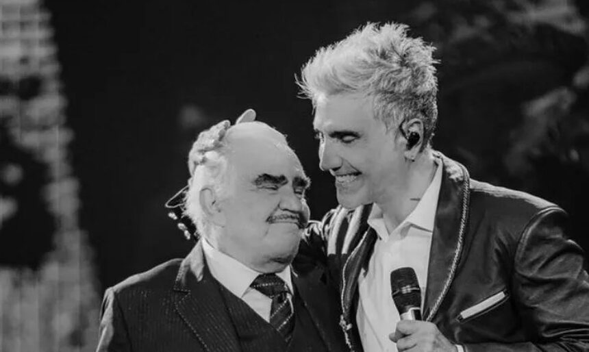 Vicente and Alejandro Fernández in posthumous duet