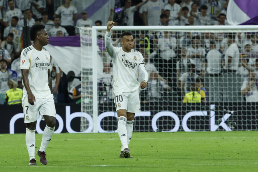 Vinícius and Mbappé save Real Madrid in a gray victory against Alavés