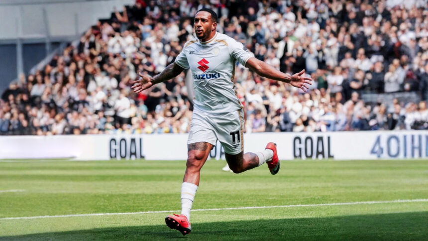 With a goal from Méndez-Laing, MK Dons achieve promotion to League One and fight for the title