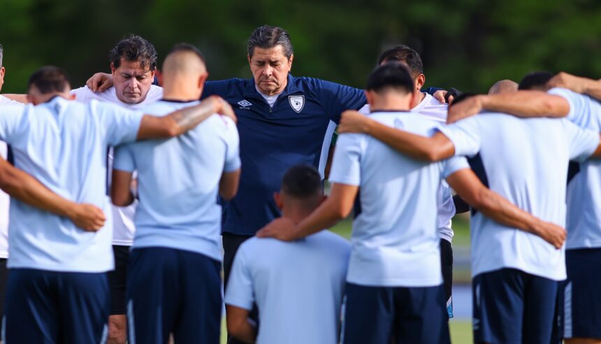 his state of health and his future with the Guatemalan National Team