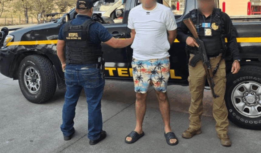 A man with dual nationality wanted in Spain for homicide is captured in Zacapa A man with dual nationality wanted in Spain for homicide is captured in Zacapa