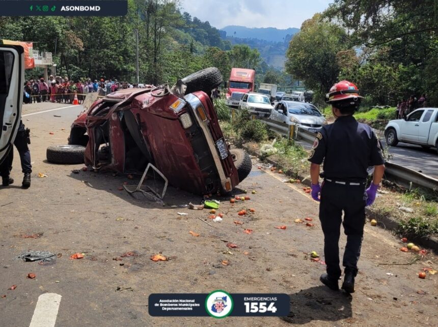 Accident between truck and pickup leaves dead, injured and road closure on the Inter-American Highway
