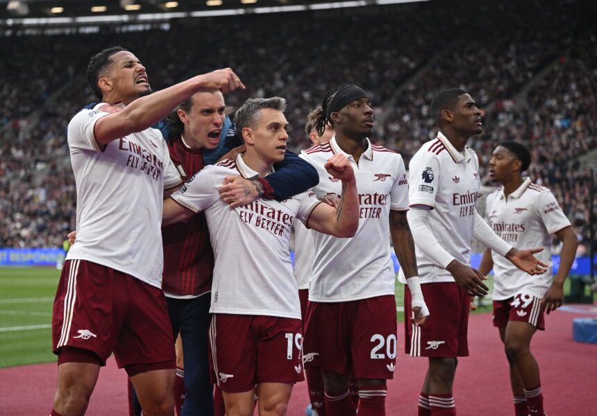 Arsenal ends 22 years of waiting and is crowned champion of the 2026 Premier League