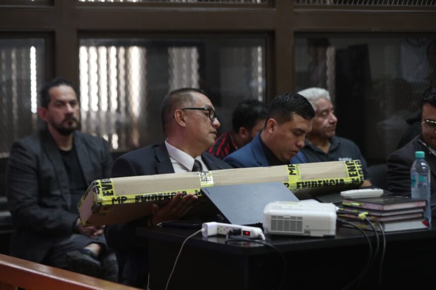 Defense questions interceptions to request closure of the case for kidnapping of Julio Amícar Martínez Murillo