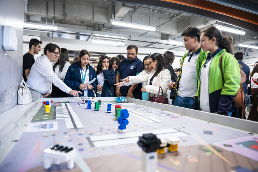 Guatemala is looking for its representatives for the final of the World Robot Olympiad in Puerto Rico