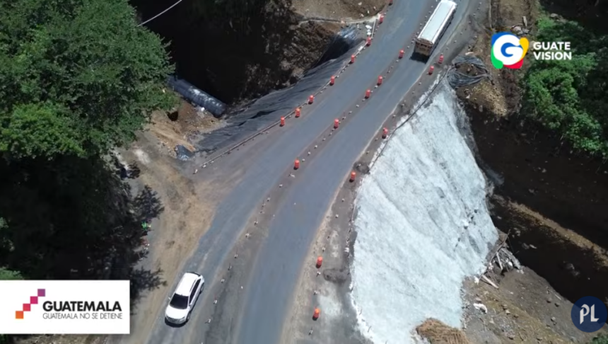 How is the road between Santa Elena Barillas and Taxisco? This we find