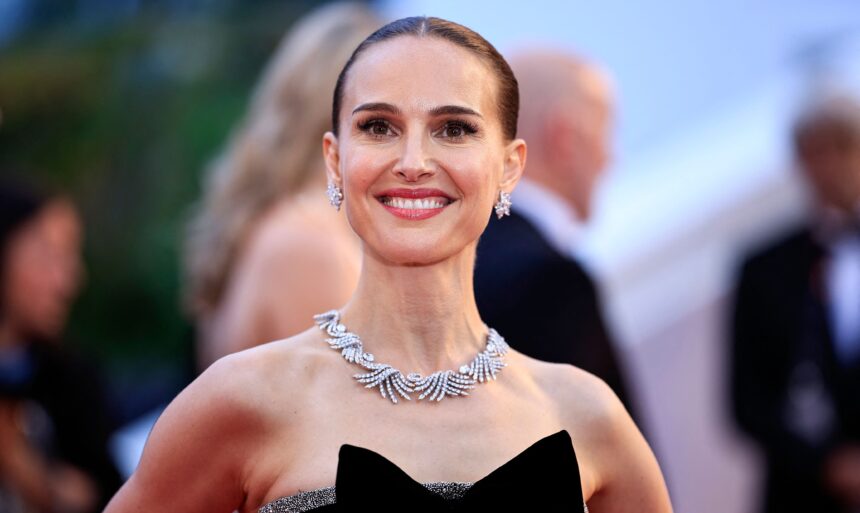 Natalie Portman enjoys her pregnancy and shares photos of her life in Paris