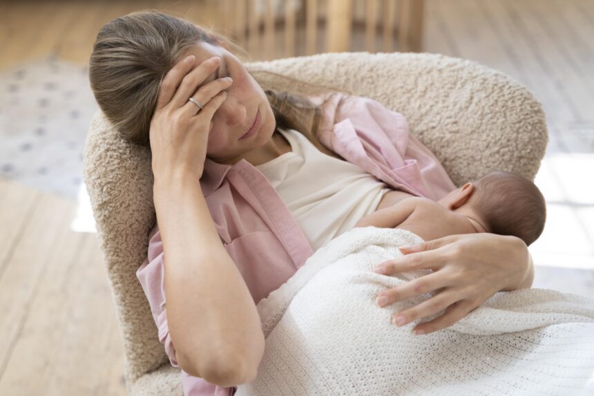 Postpartum depression can last up to a year, study says
