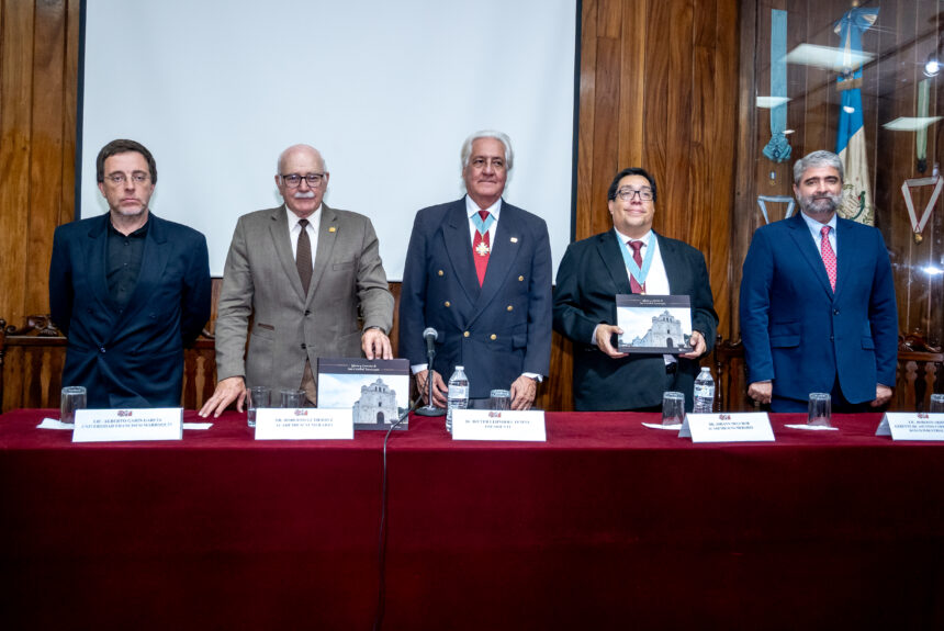 The faith of the 16th century is still alive and growing in San Cristobal Totonicapán