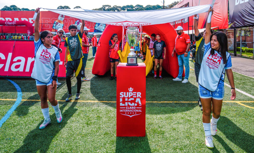 The intensity of soccer is experienced on the fields of the Super League