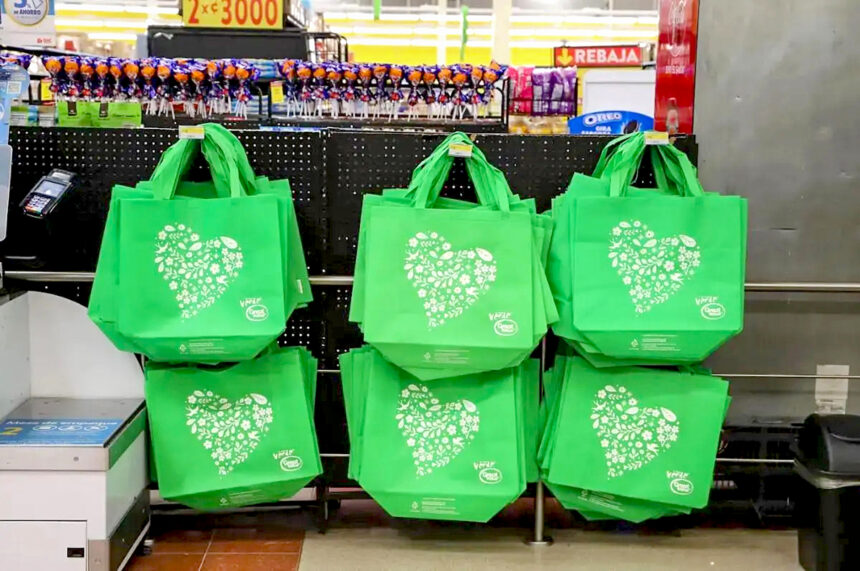 They avoid 524 million plastic bags in Guatemala