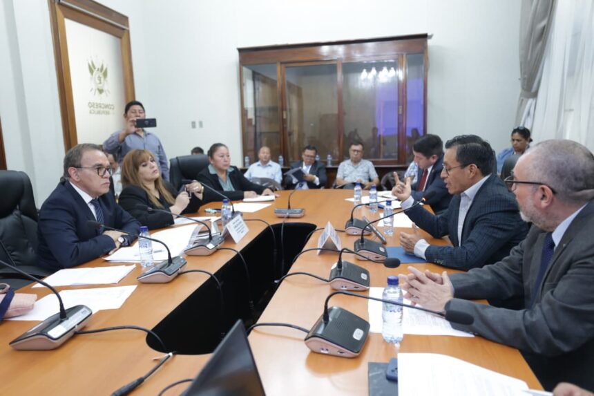 They propose reforms in the law to dignify the teaching profession; STEG opposes