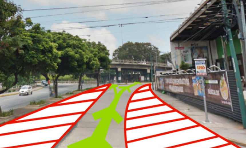 They reduce lanes on Montúfar Street due to construction and share alternate routes