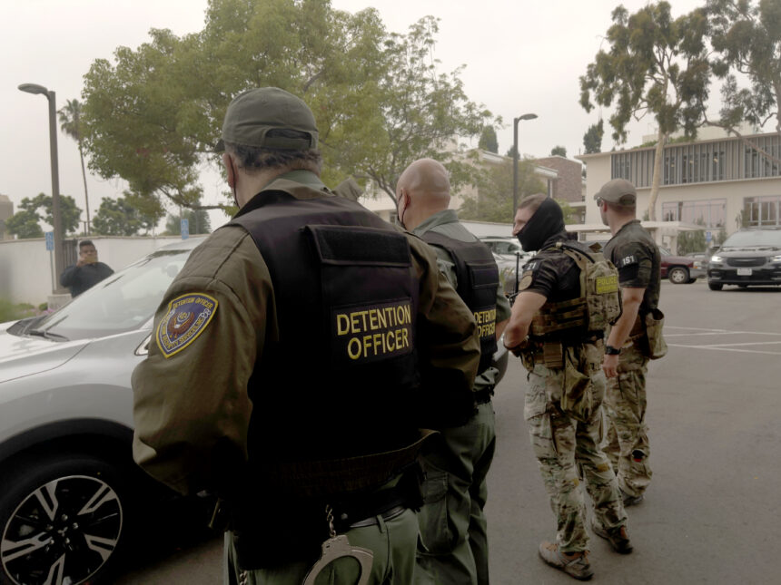 Who is the Latino migrant who pleaded guilty to pretending to be an immigration agent to “interfere with deportation missions”