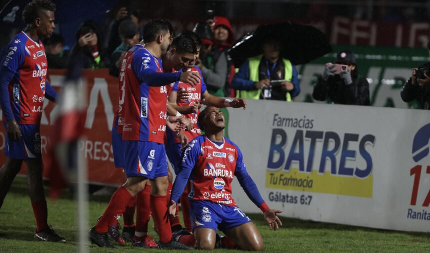 Xelajú MC signs the pass to the semifinals of Clausura 2026 with a 2-0 victory over Marquense