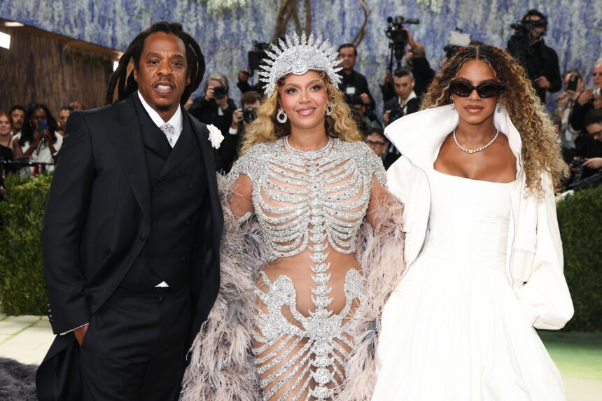 the most striking looks on the white carpet