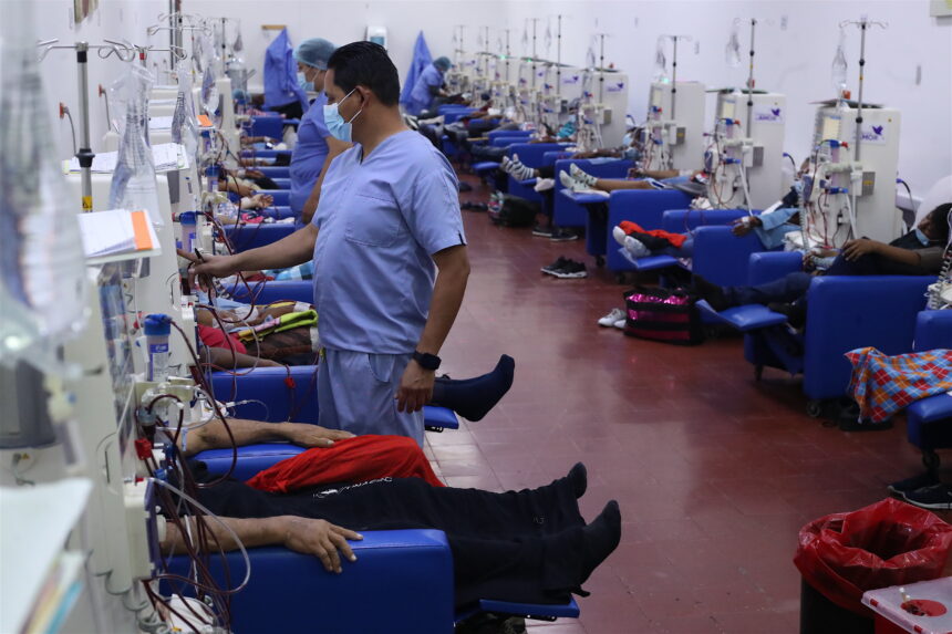 64 Guatemalans per 100 thousand inhabitants suffer from chronic kidney disease in the country