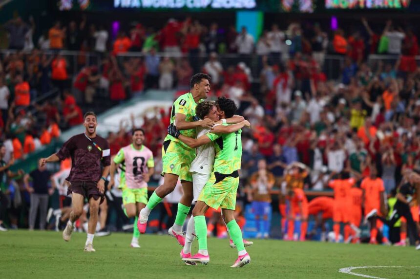 Bono is once again a hero on penalties and qualifies Morocco against the Netherlands