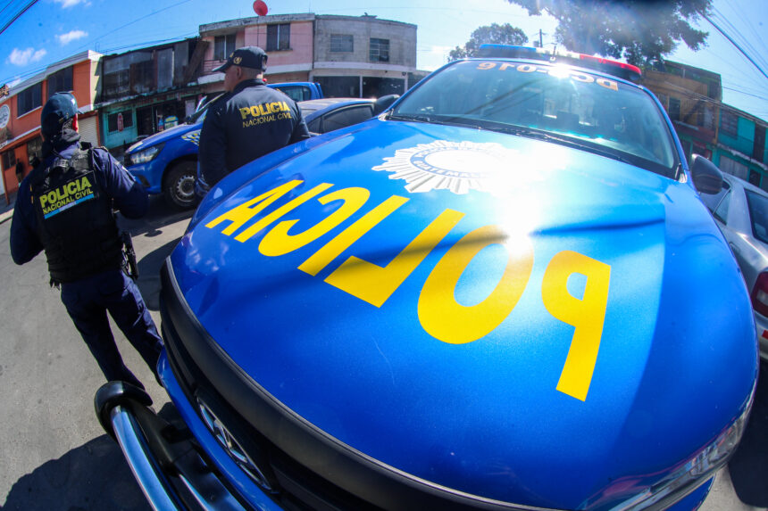 Five companies compete to provide 587 vehicles for the PNC