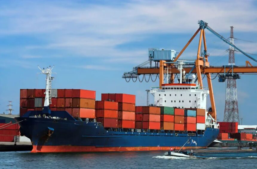 Guatemala faces uncertainty over proposed new US tariffs, while Mineco analyzes measure