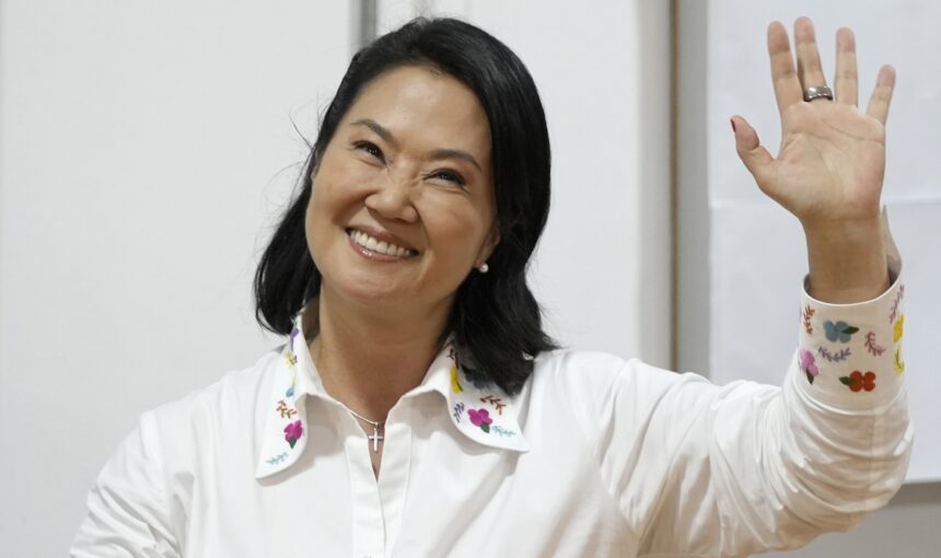 Keiko Fujimori defeats Roberto Sánchez by 49,641 votes at the end of the official count in Peru