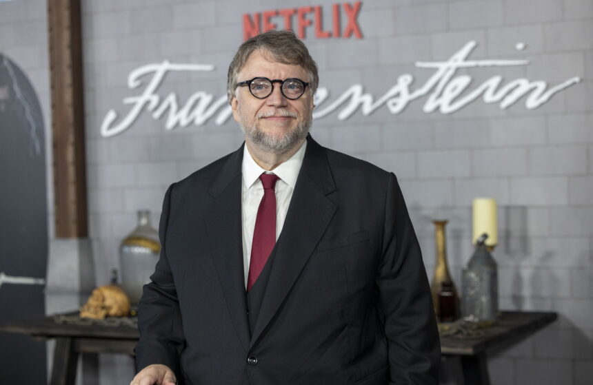 Mexican director Guillermo del Toro joins the Board of Governors of the Hollywood Academy