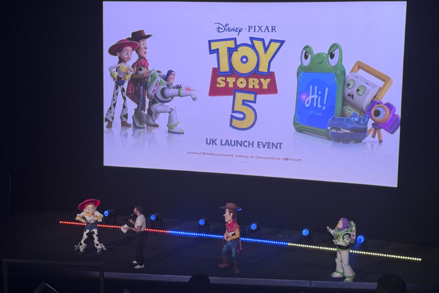 Mexican singer Belinda joins the Spanish dubbing cast of “Toy Story 5”