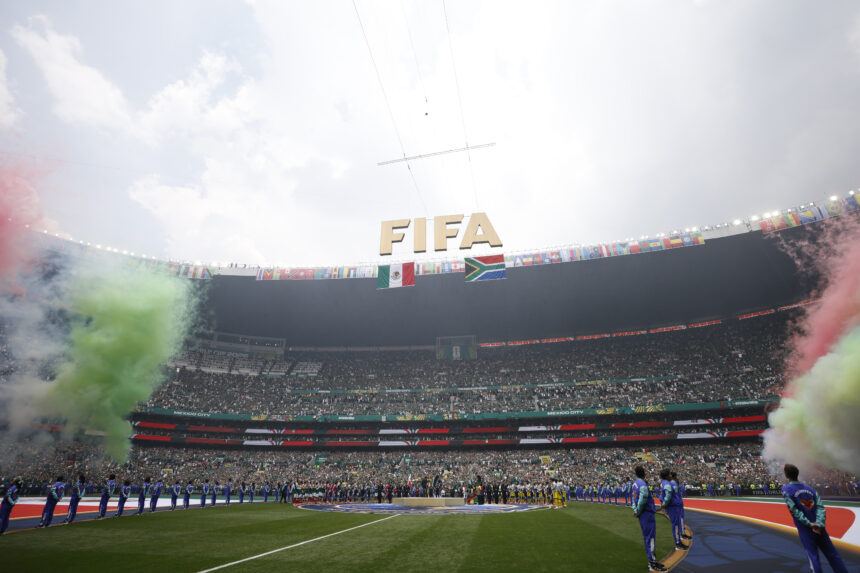 Mexico takes the lead in Group A and the United States debuts under pressure Mexico takes the lead in Group A and the United States debuts under pressure